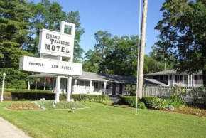 Гостиница Grand Traverse Motel  Траверс Сити